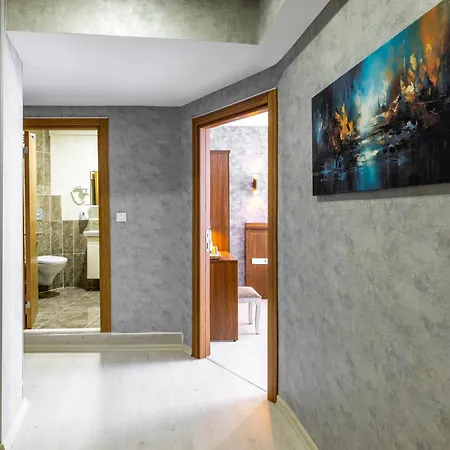 Diamond Beyazit